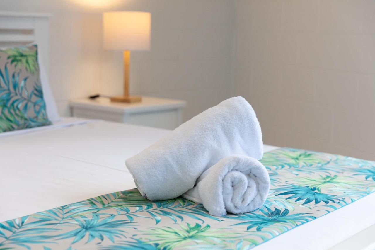 Whitsunday Waterfront Apartments Airlie Beach Ngoại thất bức ảnh