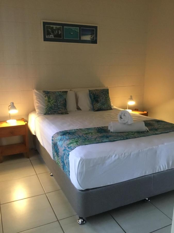 Whitsunday Waterfront Apartments Airlie Beach Ngoại thất bức ảnh