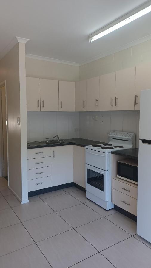 Whitsunday Waterfront Apartments Airlie Beach Ngoại thất bức ảnh