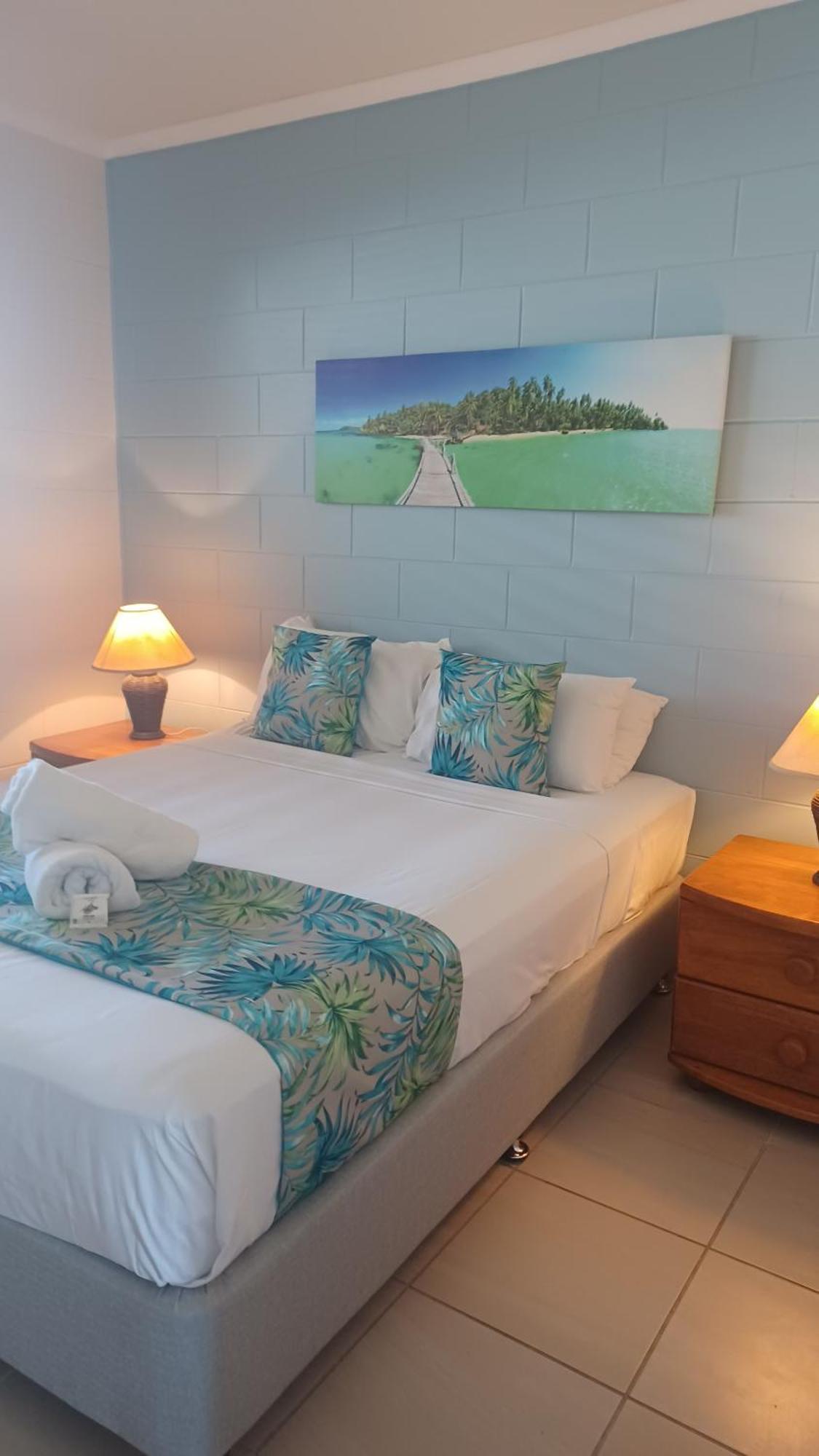 Whitsunday Waterfront Apartments Airlie Beach Ngoại thất bức ảnh