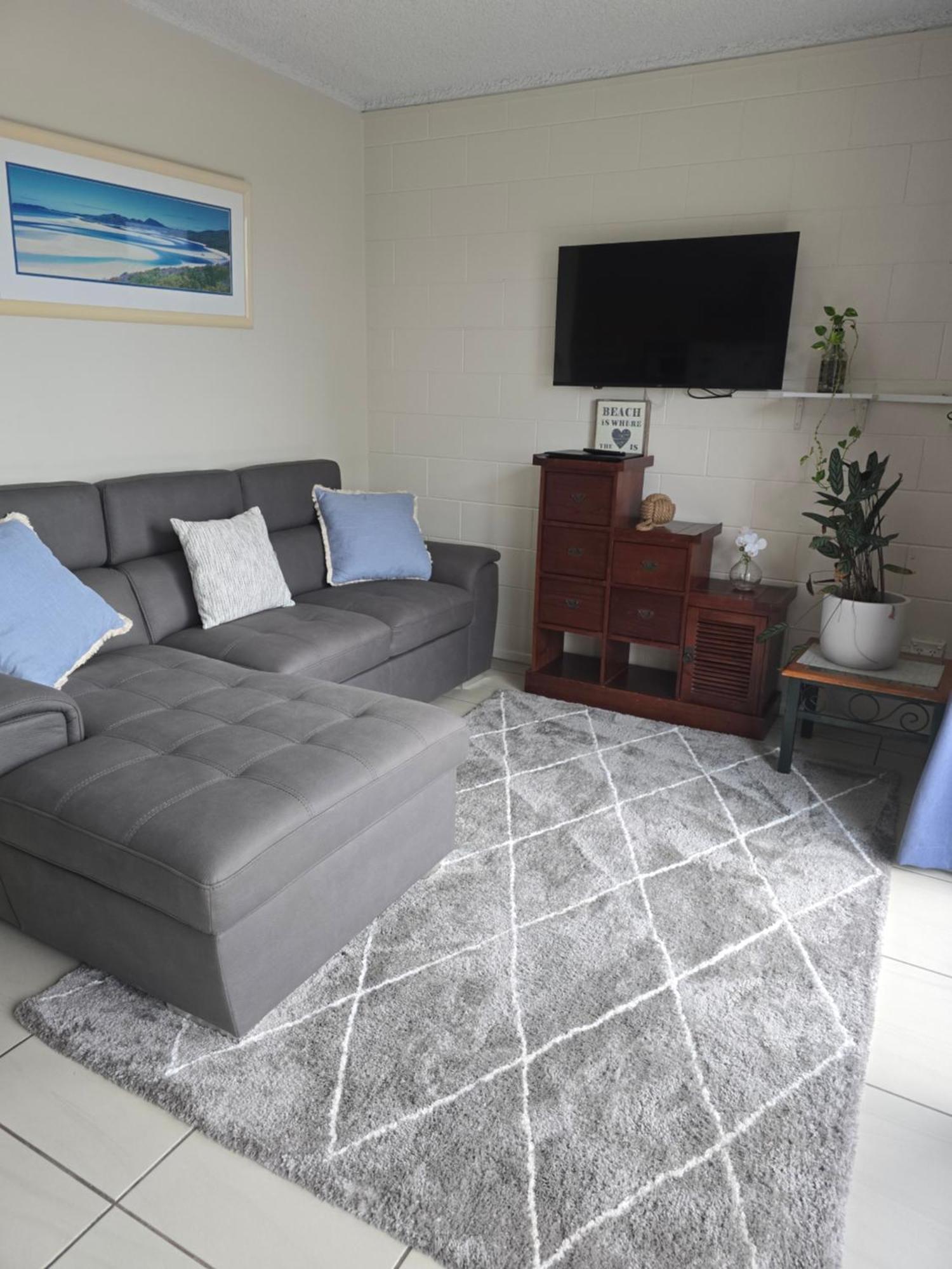 Whitsunday Waterfront Apartments Airlie Beach Ngoại thất bức ảnh